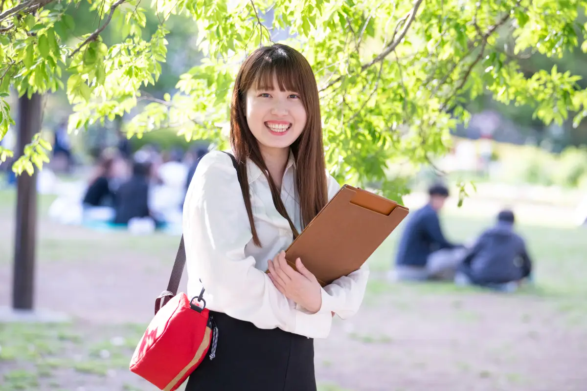 REVE Global English speaking staff